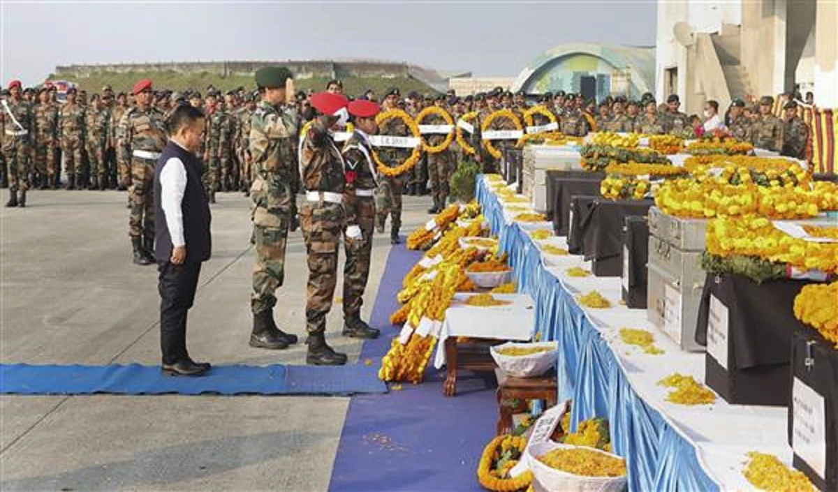 बिहार: सिक्किम में दुर्घटना में जान गंवाने वाले सेना के जवानों को श्रद्धांजलि दी गई