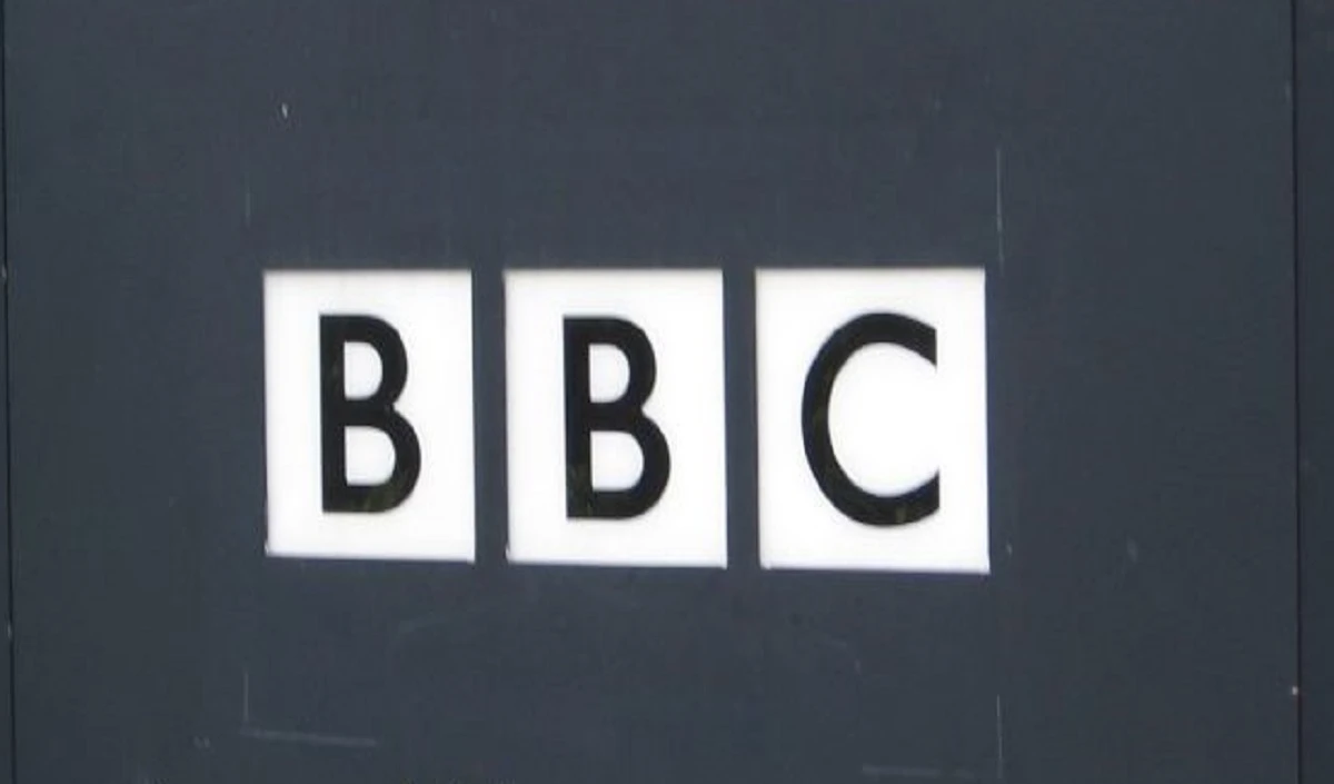 फुटबॉल मैच के कवरेज के दौरान आपत्तिजनक आवाज के लिए ‘बीबीसी’ ने खेद जताया