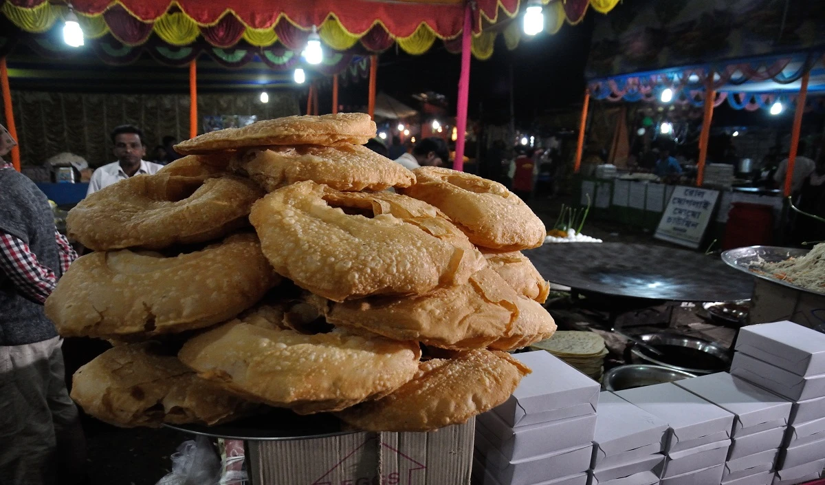 Food Joints: दिल्ली  एनसीआर की इन जगहों पर  मिलता है रात भर खाना,कम दामों में ले सकते हैं जायकेदार पराठों का स्वाद