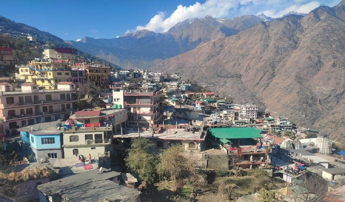 Joshimath में प्रभावित लोगों को अंतरिम सहायता के रूप में 2.85 करोड़ रुपये वितरित