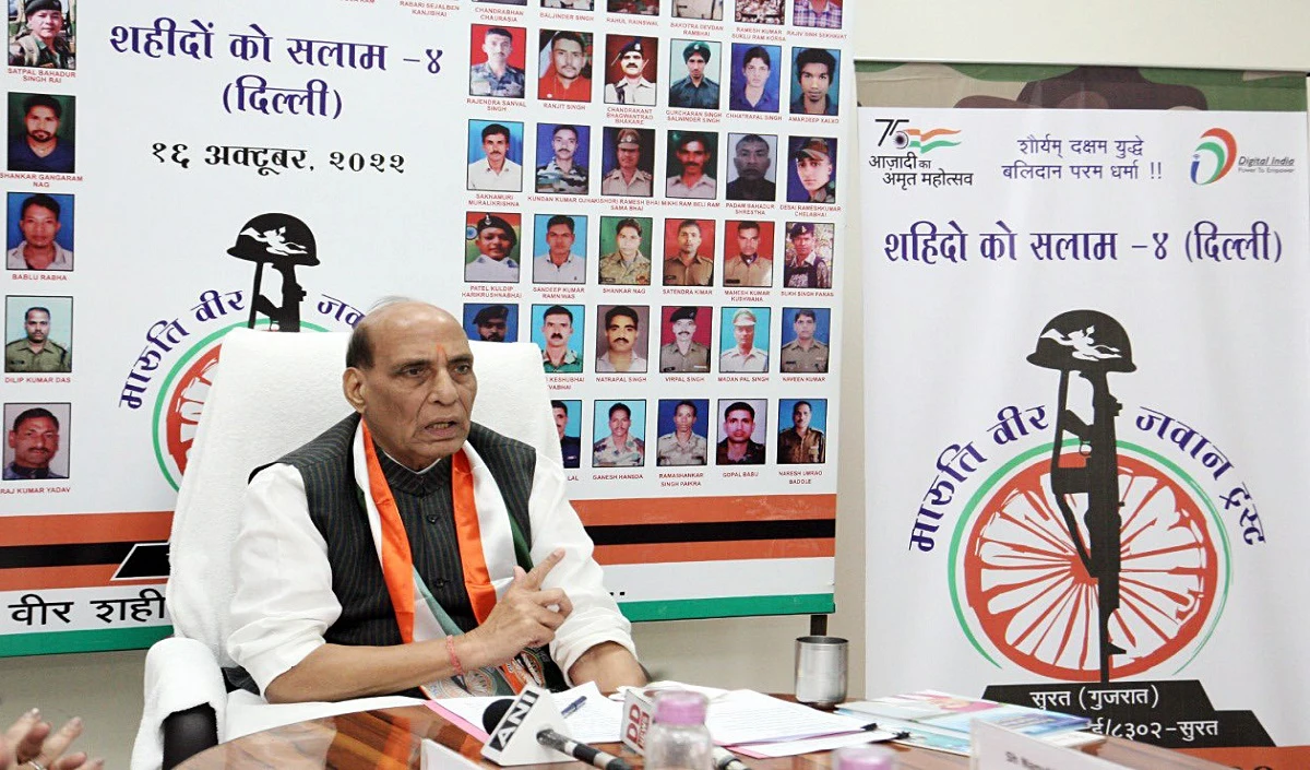 Rajnath Singh ने कहा कि भारत 2027 तक दुनिया की शीर्ष तीन अर्थव्यवस्थाओं में शामिल होगा