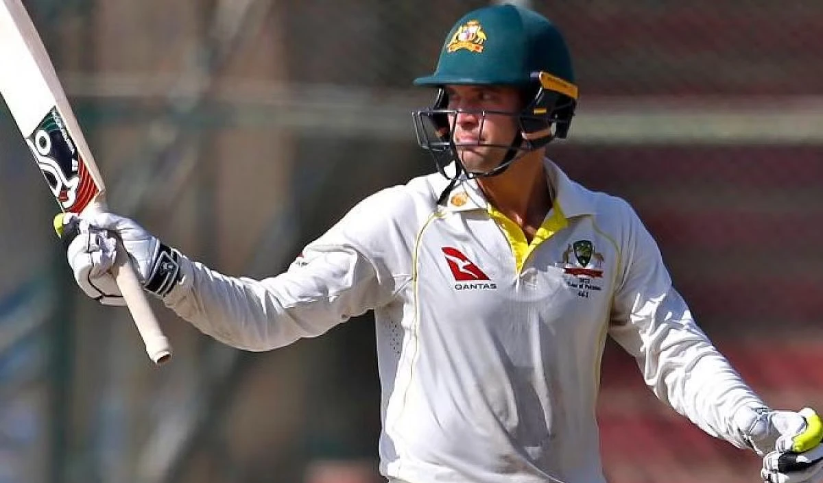 भारतीय तेज गेंदबाजों की रिवर्स स्विंग की कारी ने Australia को दिलाई याद
