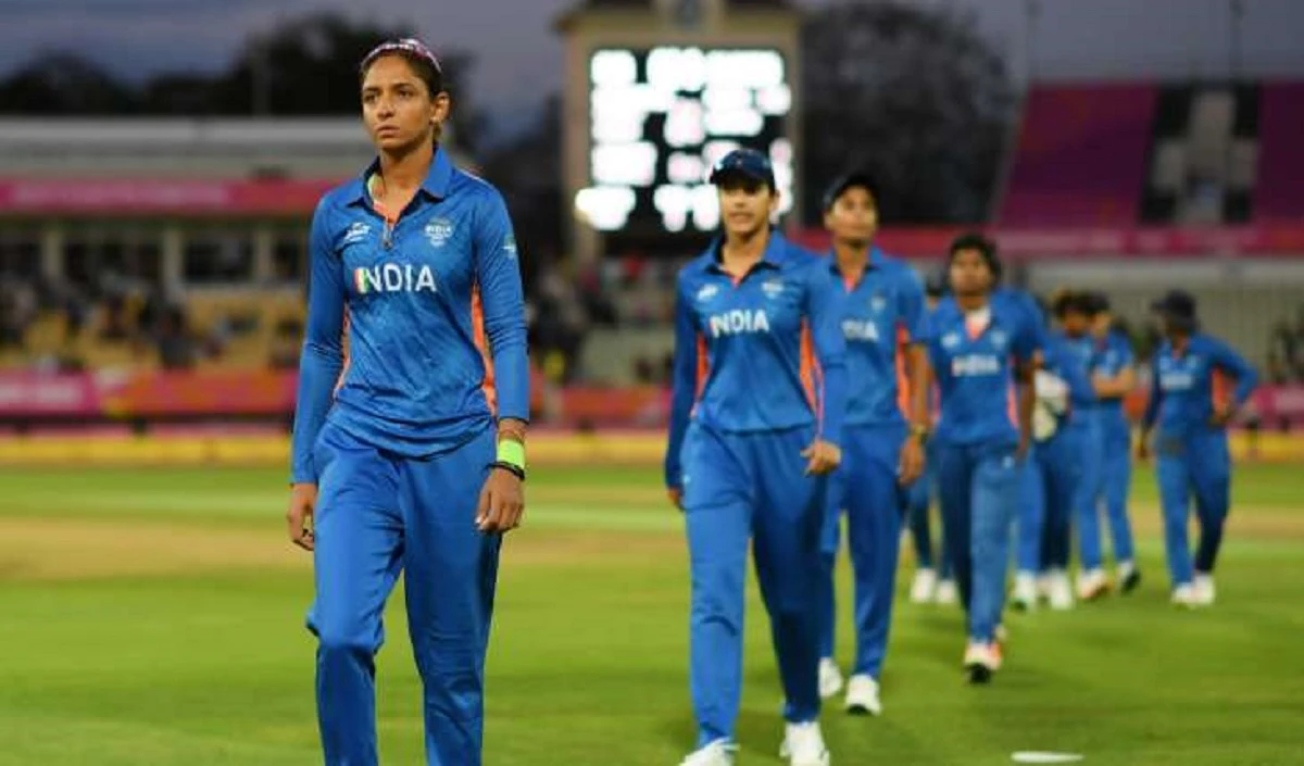 Australia से अभ्यास मैच हारी Indian महिला टीम