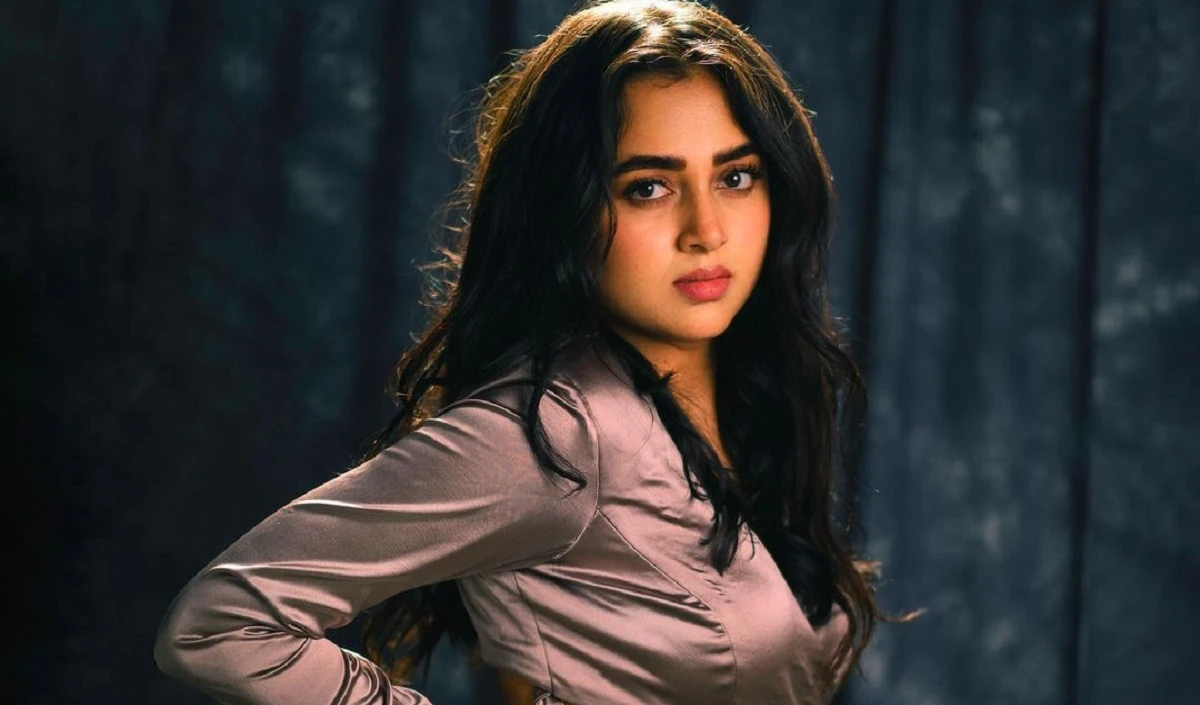 Tejasswi Prakash की लेटेस्ट रील ने लगाई इंटरनेट पर आग, बॉयफ्रेंड Karan Kundrra ने कुछ इस तरह किया रिएक्ट