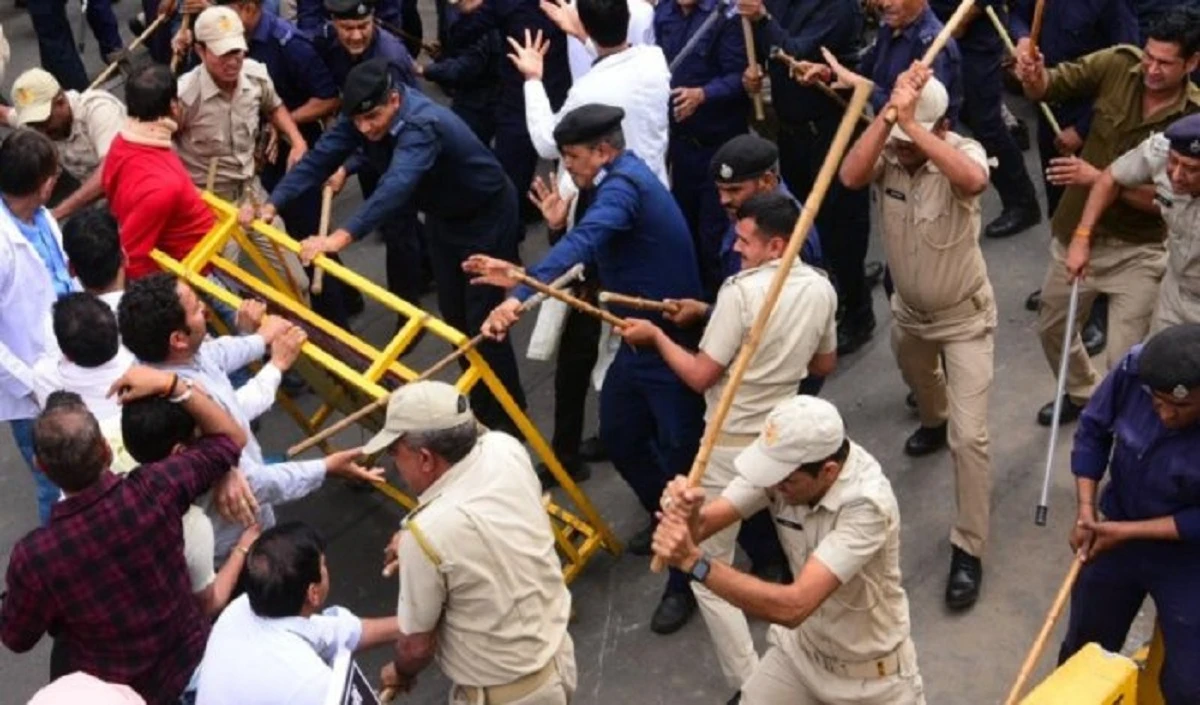 निजी चिकित्सकों का Rajasthan स्वास्थ्य का अधिकार विधेयक पर विरोध प्रदर्शन जारी