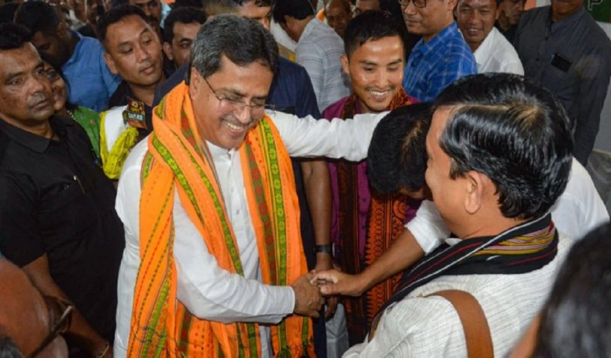 Tripura: Manik Saha ने राज्यपाल से की मुलाकात, सरकार बनाने का दावा पेश किया