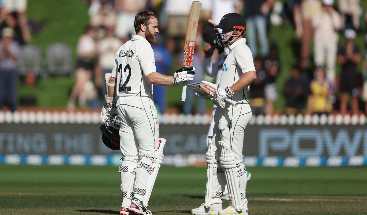 Williamson and Nicholls के दोहरे शतक, न्यूजीलैंड ने चार विकेट पर 580 रन पर पारी घोषित की