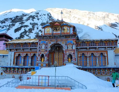 Chardham Yatra-2023%3Aस्वास्थ्य विभाग ने जारी की एसओपी, इन बातों का रखना है ध्यान