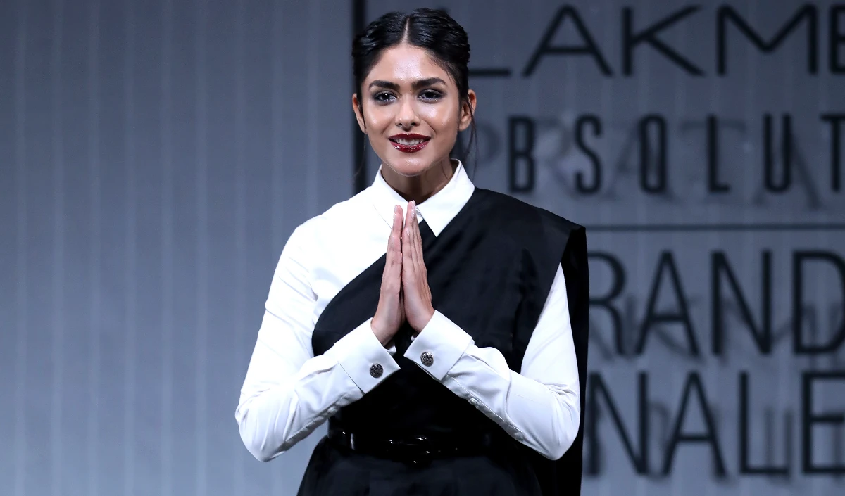 Cannes Film Festival में डेब्यू के लिए तैयार Mrunal Thakur, कहा- ‘वैश्विक फिल्म निर्माताओं के साथ बातचीत करने के लिए उत्सुक’