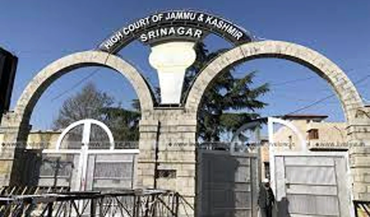 Jammu and Kashmir :उच्च न्यायालय ने नयी वीडीजी योजना से जुड़े फैसले पर रोक लगाई