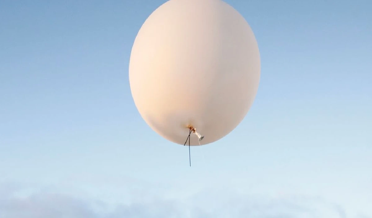 Mystery Balloon in US: फिर दिखा ‘मिस्ट्री’ बैलून, अमेरिका ने उड़ाए लड़ाकू विमान