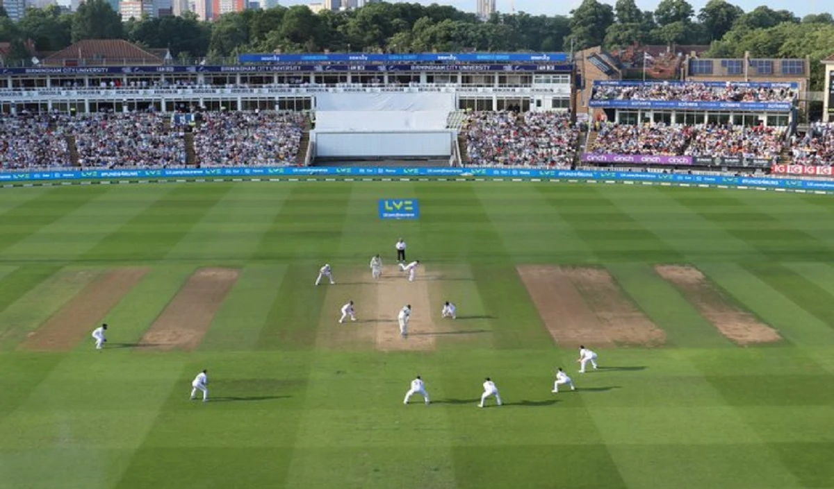 Ashes Test: आस्ट्रेलिया पहले टेस्ट में जीत से 174 रन दूर, सात विकेट बाकी