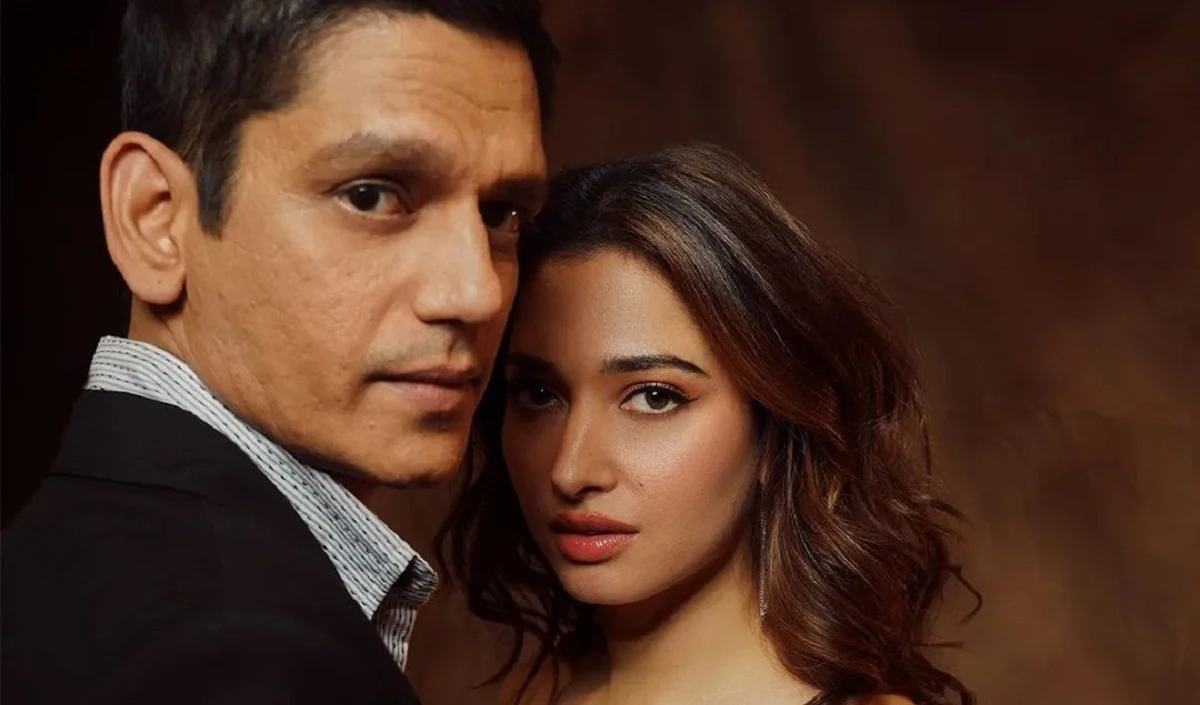 बी-टाउन के लव बर्ड्स Tamannaah Bhatia और Vijay Varma पर छाया इश्क का खुमार, शेयर की रोमांटिक तस्वीरें