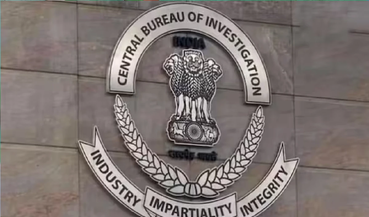 CBI ने रिश्वत मामले में केंद्रीय मंत्रालय के अधिकारियों को किया गिरफ्तार, 60 लाख रुपये नकद किए बरामद