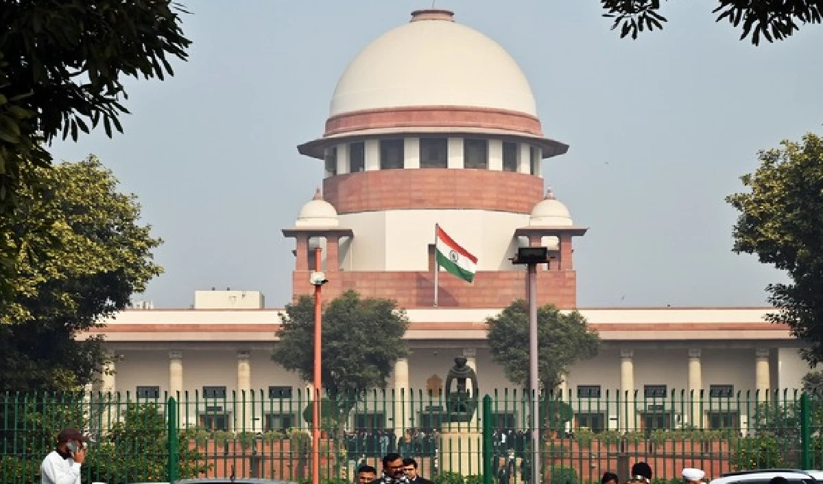 Shri Krishna Janmabhoomi Case: शाही ईदगाह मस्जिद समिति ने सुप्रीम कोर्ट में HC के फैसले को दी चुनौती