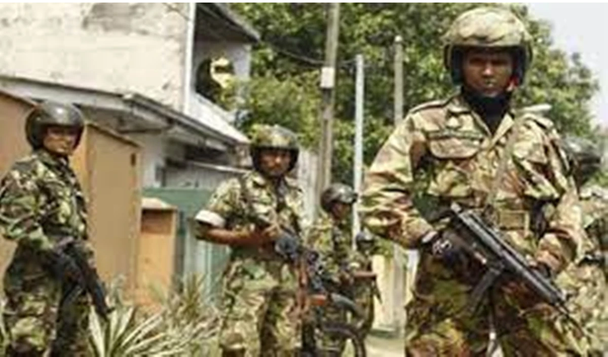 सेना में भर्ती का झांसा देकर धोखाधड़ी करने के आरोप में भगोड़े सैनिक समेत दो गिरफ्तार