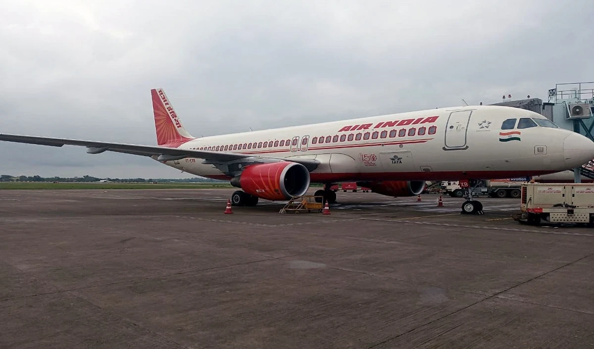 Air India की उड़ान में चालक दल के सदस्यों के साथ दुर्व्यवहार को लेकर व्यक्ति पर मामला दर्ज