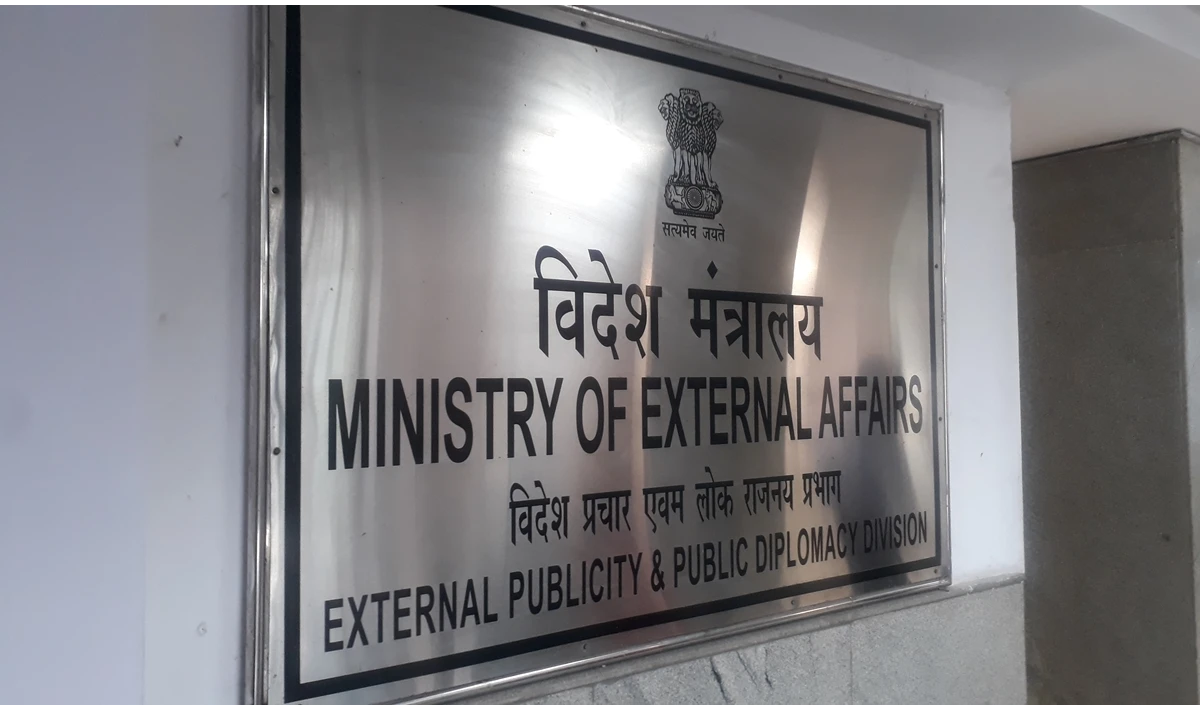 भारत में कनाडाई राजनयिकों की समान संख्या सुनिश्चित करना अंतरराष्ट्रीय मानदंडों का उल्लंघन नहीं: विदेश मंत्रालय