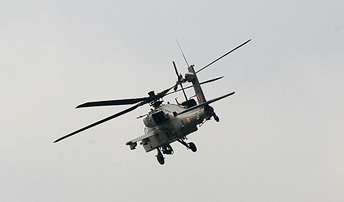 Bhopal में टला बड़ा हादसा, IAF के हेलीकॉप्टर की खेत में कराई गई इरमजेंसी लैंडिंग