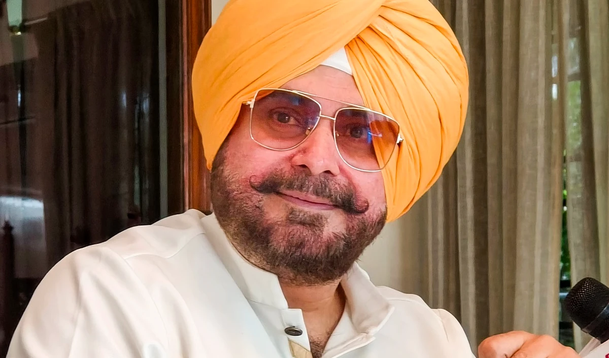 Punjab में कांग्रेस-आप के घमासान के बीच INDIA गठबंधन पर Navjot Singh Sidhu ने दिया बड़ा बयान