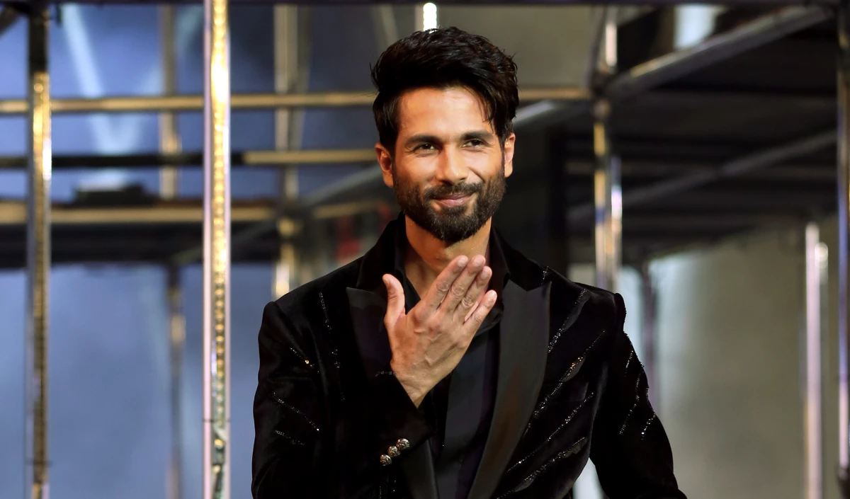 क्रिकेटर विराट कोहली और रोहित शर्मा की बायोपिक करना चाहते हैं Shahid Kapoor, इंटरव्यू में विजय सेतुपति के साथ Farzi 2 की पुष्टि की