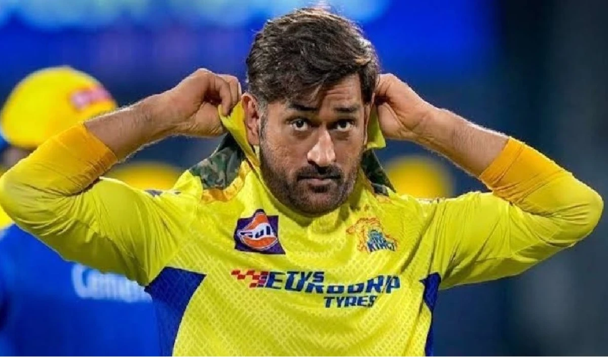 IPL 2024 के लिए MS Dhoni ने शुरू की तैयारी, टेनिस खेलने का वीडियो वायरल