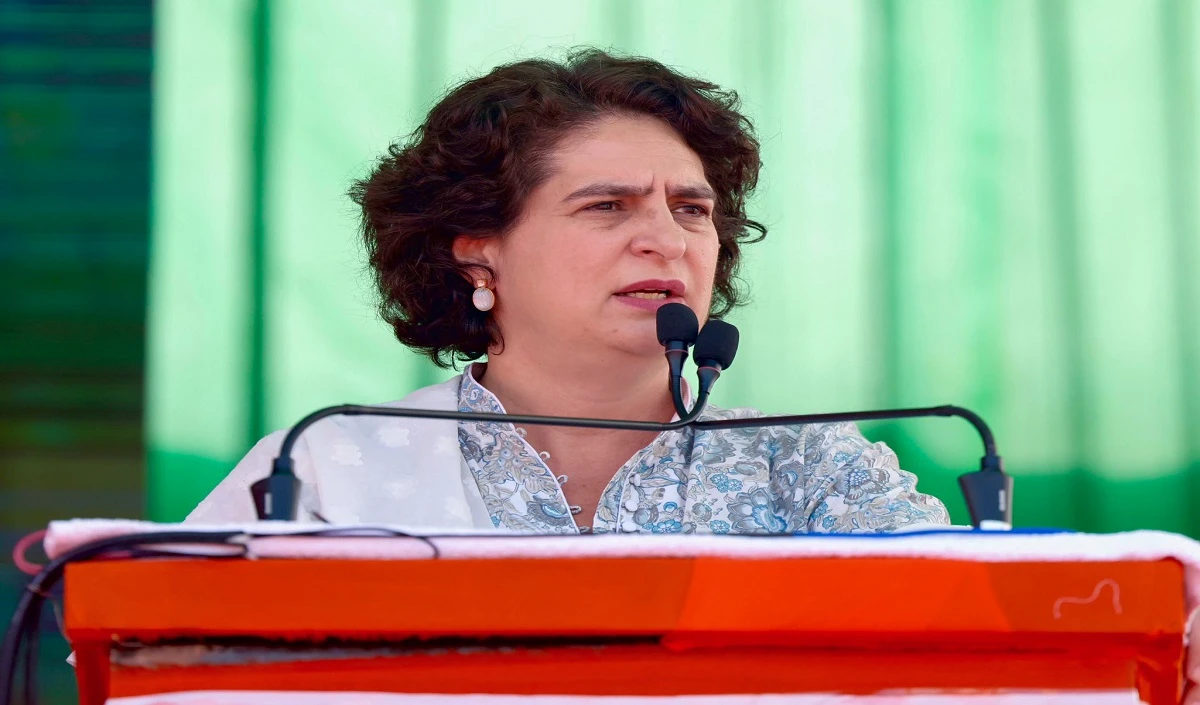 ‘देश की संपत्ति अडानी के हाथों में’, Priyanka Gandhi बोलीं- PM Modi के पास किसानों के लिए पैसे नहीं हैं