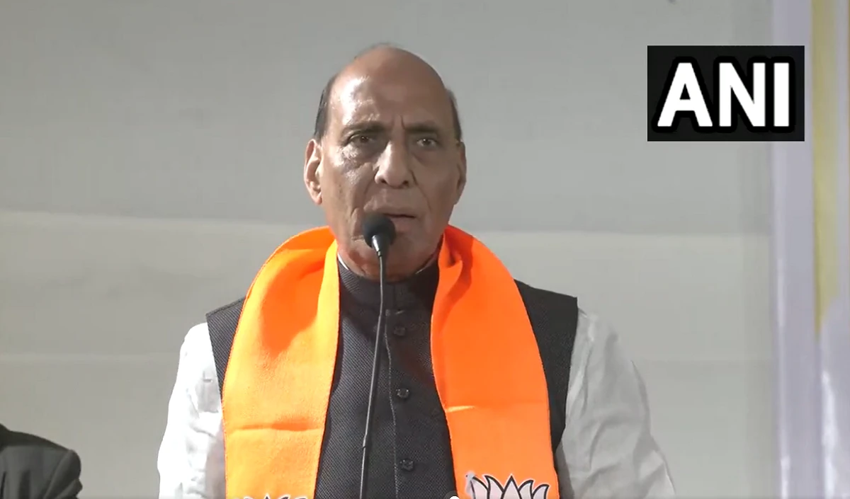 Madhya Pradesh: ‘बिखर रहा INDI Alliance’, Rajnath singh बोले- कांग्रेस के लिए परिवार ही सबकुछ