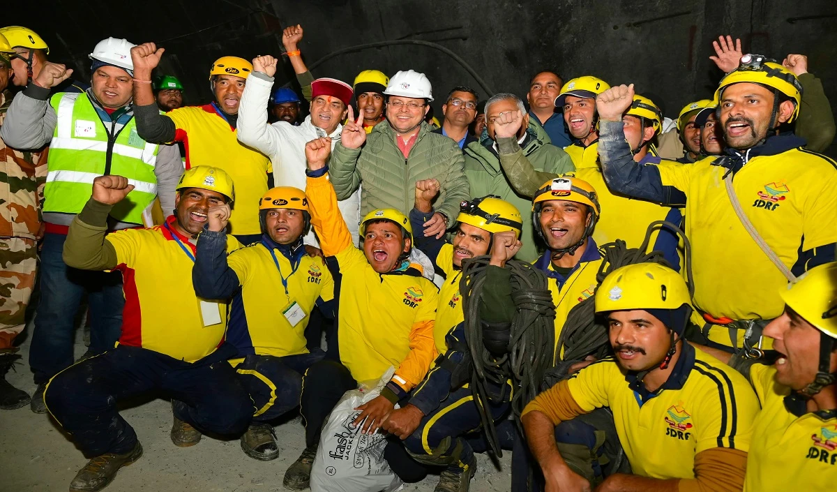 Uttarakhand Tunnel में Rescue Operation चलाने वाले रैट माइनर्स के लिए CM Dhami का ऐलान, दिए जाएंगे 50 हजार रुपये