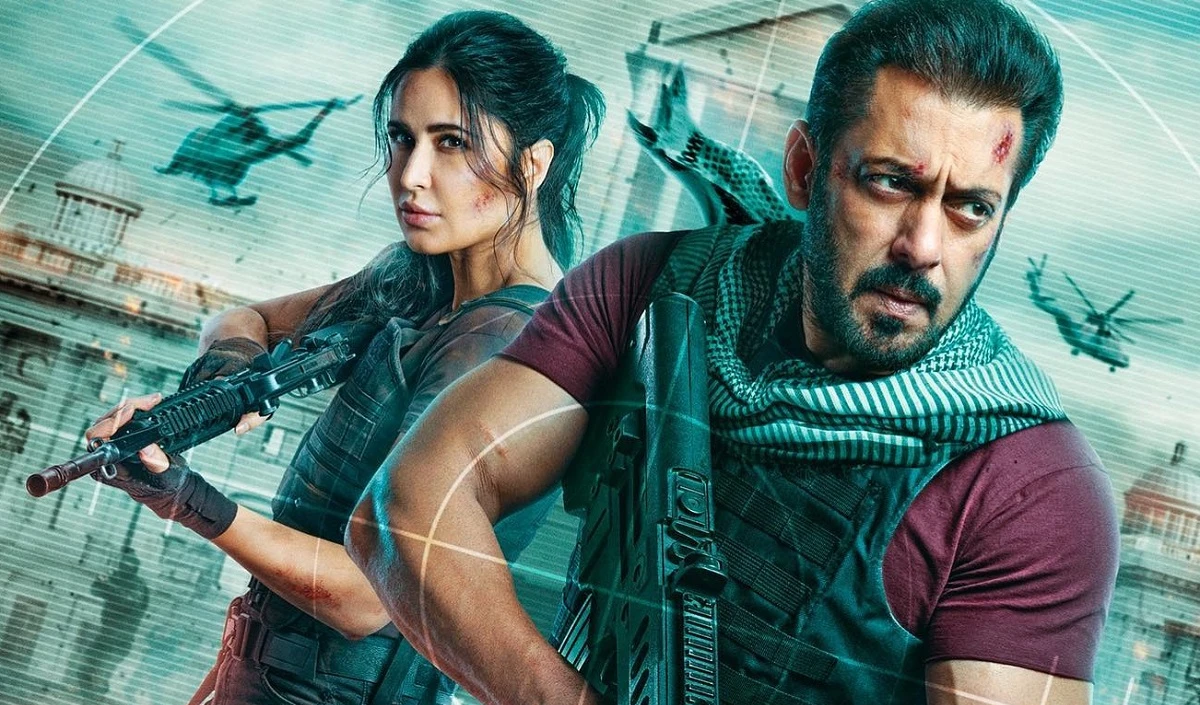 Tiger 3 की स्क्रीनिंग के दौरान जले पटाखे, Salman Khan ने प्रशंसकों से की खतरे से दूर रहने की अपील