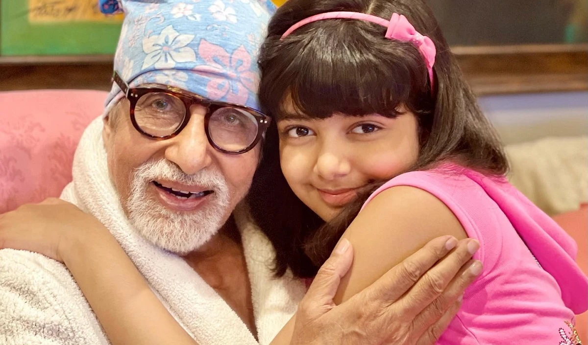 स्कूल के Annual Day पर Aaradhya Bachchan की बेहतरीन अदाकारी, Amitabh Bachchan ने पौती की जमकर की तारीफ