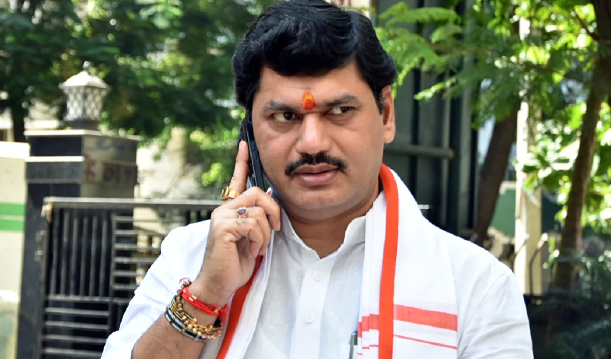 Maharashtra के मंत्री Dhananjay Munde कोरोना वायरस से संक्रमित, Ajit Pawar ने दी जानकारी