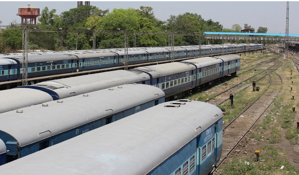 बांग्लादेश: बीएनपी ने ट्रेन में आग लगने की घटना की संयुक्त राष्ट्र से जांच कराने की मांग की