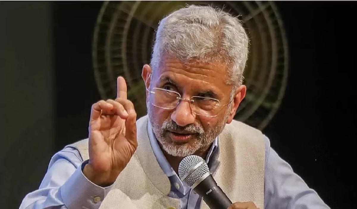 S Jaishankar ने जर्मनी में कनाडा की अपनी समकक्ष से मुलाकात कर द्विपक्षीय मुद्दों पर चर्चा की