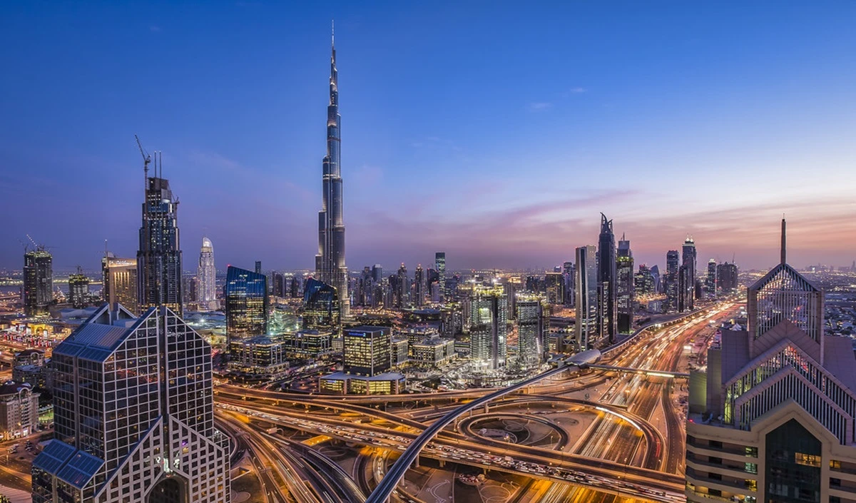 Dubai Travel: दुबई जाने का बना रहे प्लान तो आपके लिए है अच्छी खबर, मिलेगा स्पेशल वीजा ऑफर