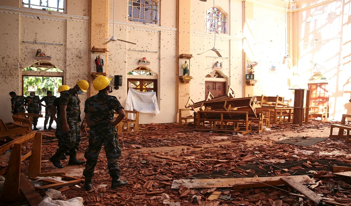 Sri Lanka : ईस्टर बम विस्फोटों पर विवादास्पद टिप्पणी के लिए सिरिसेना से पुलिस करेगी पूछताछ