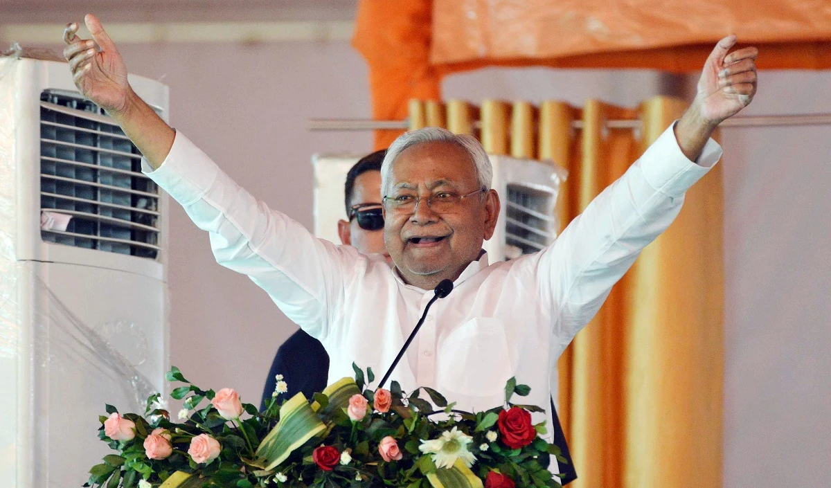 Nawada में लालू-राबड़ी शासनकाल में ‘जंगलराज’ की CM Nitish Kumar ने लोगों को दिलाई याद, कब्रिस्तानों की घेराबंदी का भी किया जिक्र