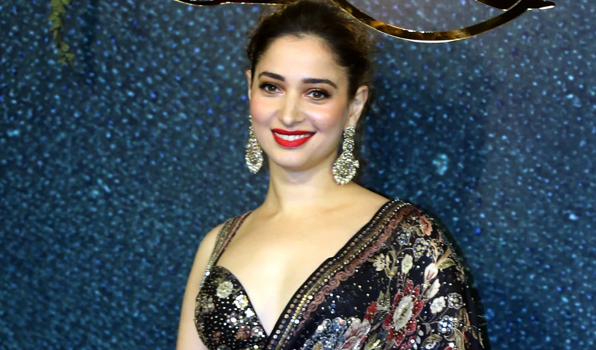 Tamannaah Bhatia Summoned by cyber cell | ‘अवैध’ IPL Streaming  ऐप मामले में तमन्ना भाटिया को साइबर सेल ने तलब किया