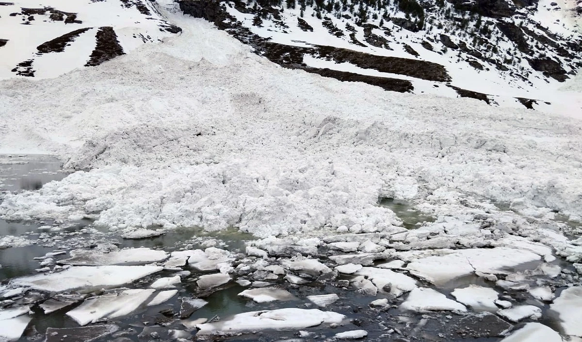 Global Warming के कारण अंटार्कटिका में टूटा एक और Iceberg, दिल्ली का चार गुणा बड़ा है हिस्सा