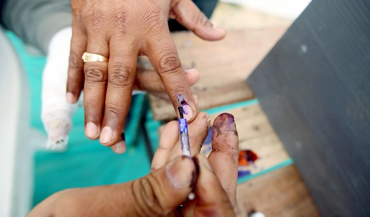 माओवादियों के चुनाव बहिष्कार का आह्वान न करने पर Tundi में मतदाताओं ने स्वतंत्र रूप से मतदान किया