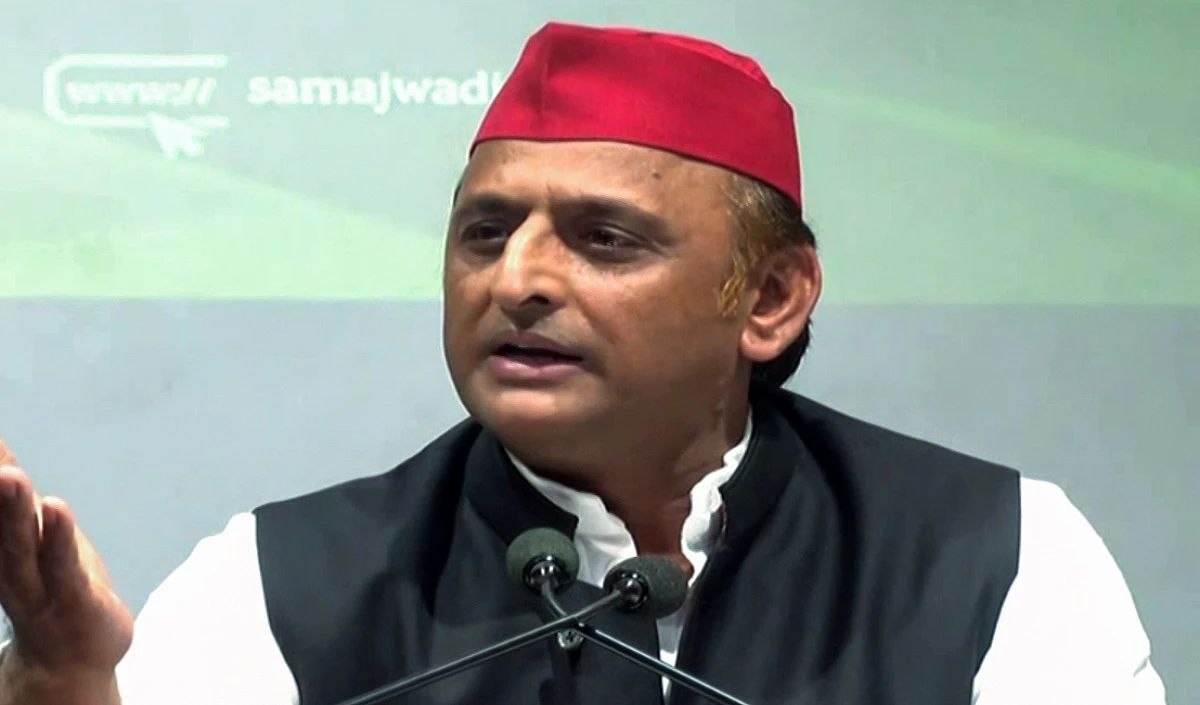 BJP सरकार में सूदखोरों से परेशान लोग आत्महत्या करने पर विवश : Akhilesh Yadav