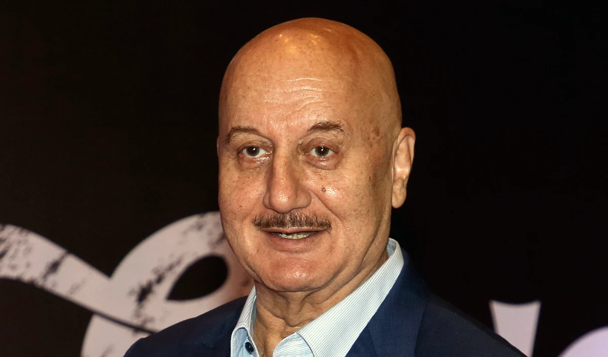 Anupam Kher के ऑफिस में चोरी, मुंबई पुलिस ने पैसे और फिल्म निगेटिव चोरी करने के आरोप में 2 लोगों को किया गिरफ्तार