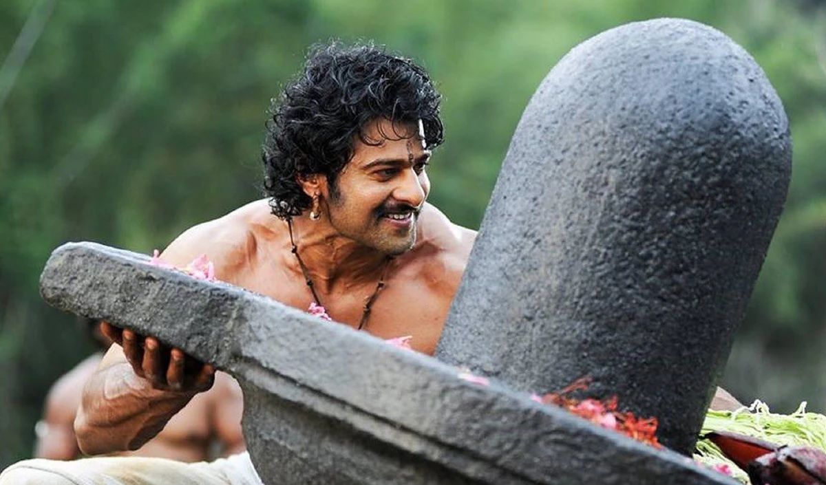 Baahubali: The Beginning | एसएस राजमौली और प्रभास की ‘बाहुबली’ ने पूरे किए 9 साल, इस महान कृति से जुड़ी रोचक बातें