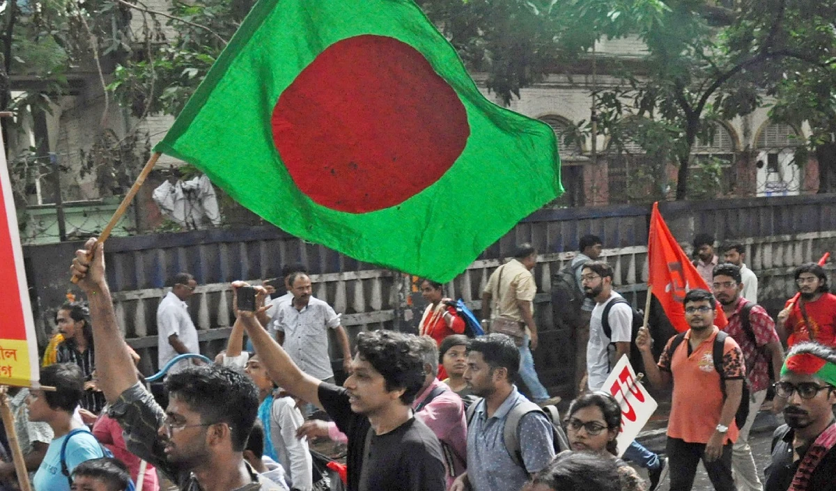 Bangladesh को जलाने वाली कट्टरपंथी जमात-ए-इस्लामी पर प्रतिबंध, 14 पार्टियों ने किया हसीना सरकार के कदम का समर्थन