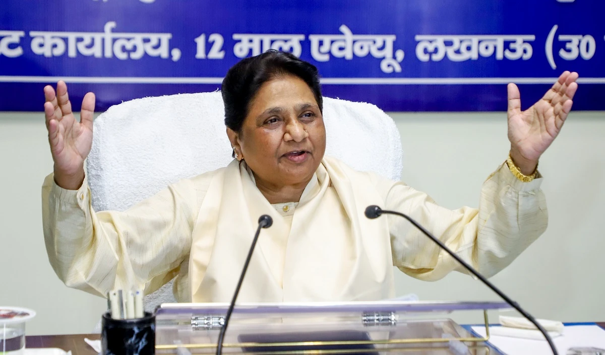 अतिक्रमण के नाम पर लोगों को उजाड़ने के बजाय…. योगी सरकार को Mayawati ने दी नसीहत