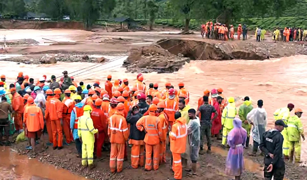 Wayanad landslides updates: अब तक 106 लोगों की गई जान, रेस्क्यू में लगी सेना और NDRF