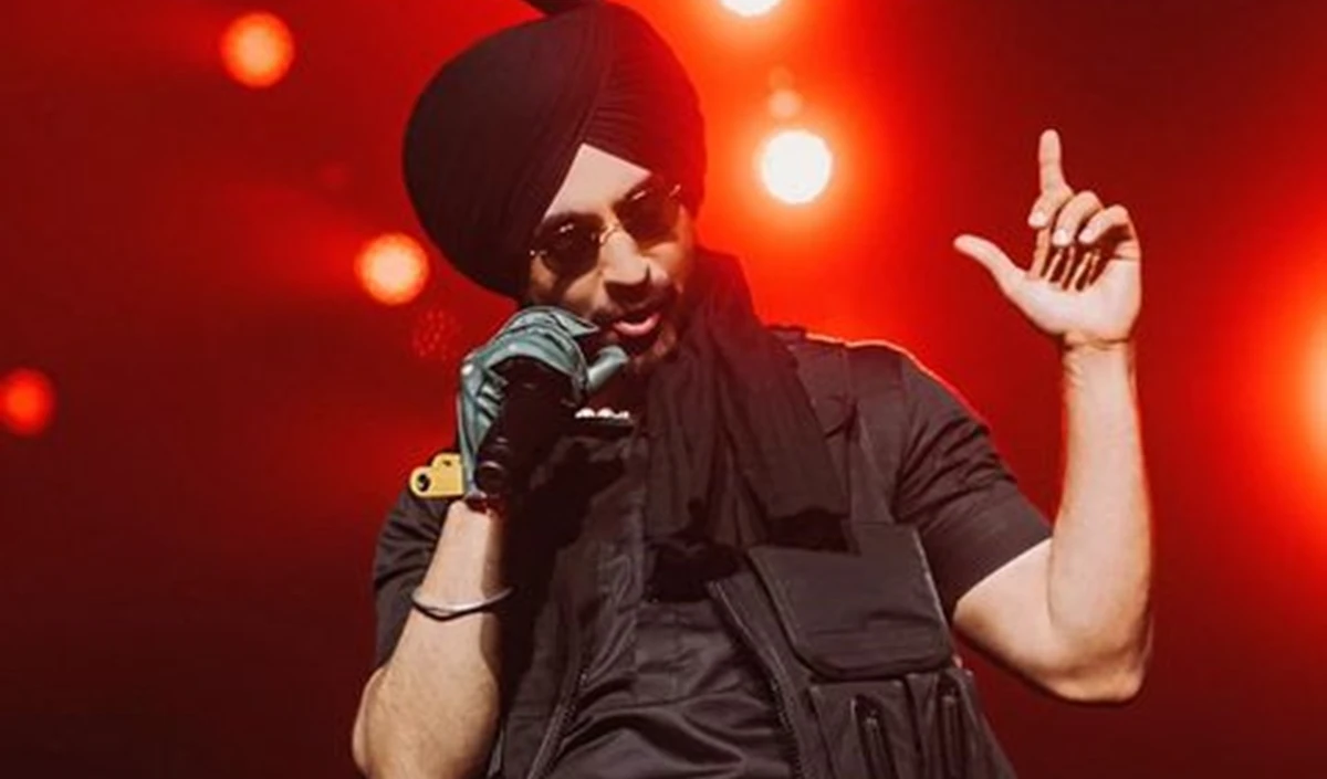 Concert Ticket Scam | ब्लैक में लाखों में बिक रही है Diljit Dosanjh के Concert की टिकटें, सिंगर की मैनेजर ने नए तरह के घपले से उठाया पर्दा