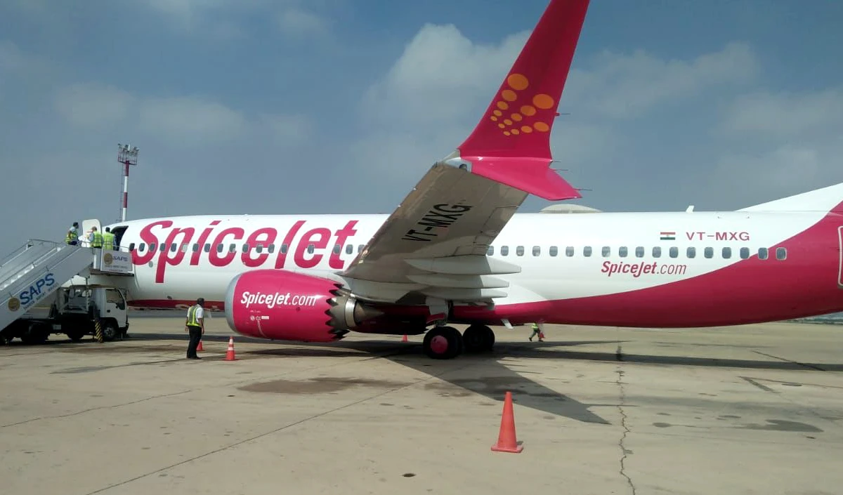 SpiceJet के 2 और विमानों को मिली बम की धमकी, 3 दिन में 14 उड़ानें हुई हैं प्रभावित, जांच में जुटी पुलिस