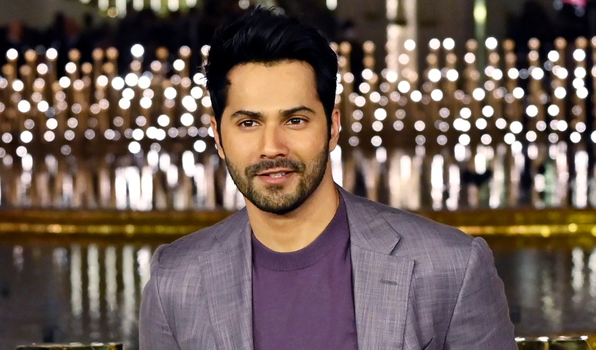 क्या नौकरी खोज रहे हैं Varun Dhawan? अब LinkedIn पर बनाया अकाउंट, अपने बायो में एक्टिंग के अलावा जोड़े ये हुनर!