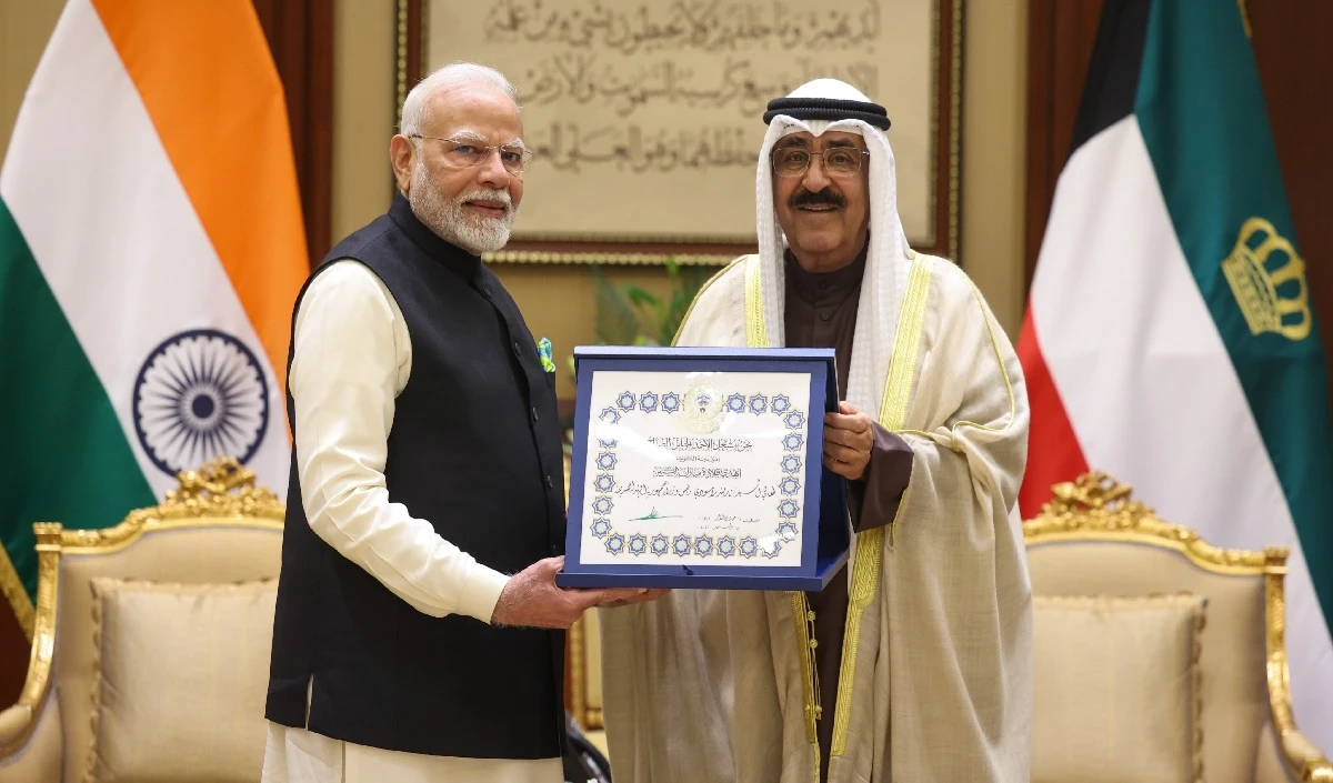 PM Modi को Kuwait के सर्वोच्च सम्मान ‘द ऑर्डर ऑफ मुबारक अल कबीर’ से किया गया सम्मानित